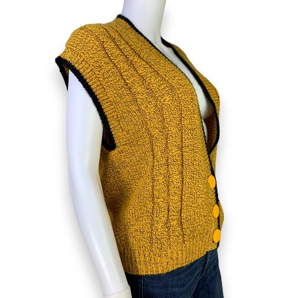 OHI Knitted Cable Knit Vest Size L Button Up Gold Black Trim Grandpa Core 90's - Picture 4 of 6